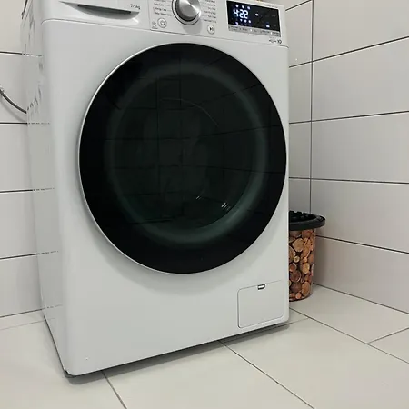아파트 Szondi For Rest *